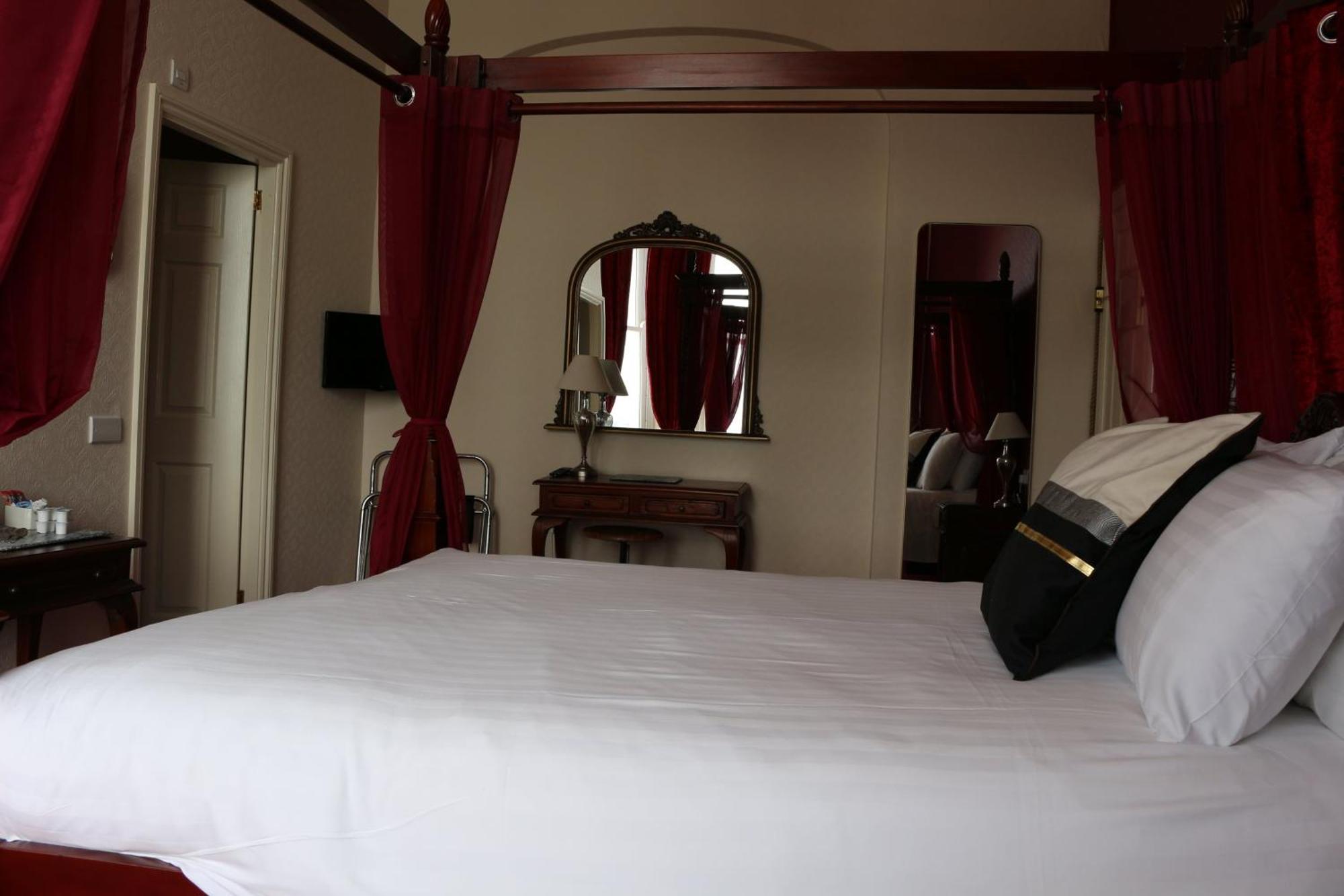The Belgrave Hotel Tenby Zewnętrze zdjęcie